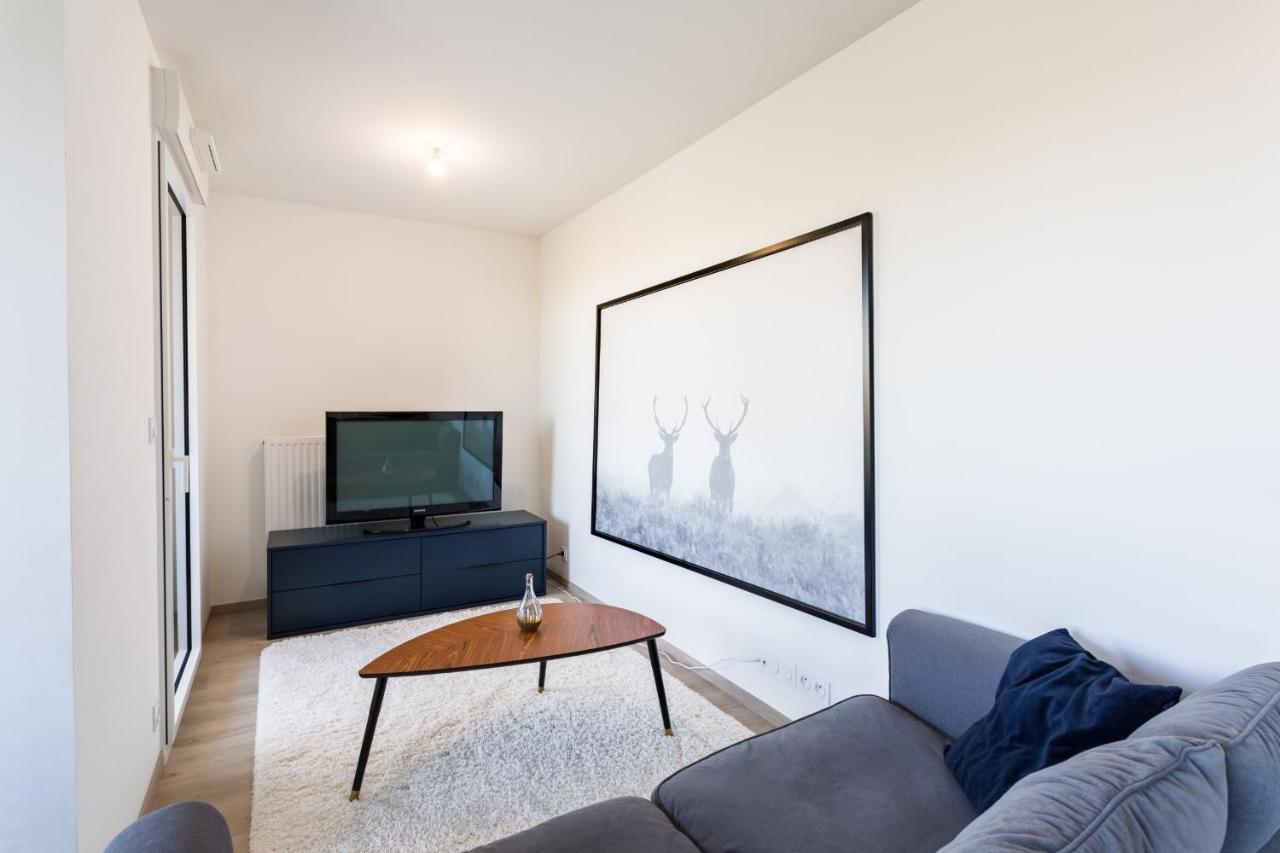 Le Rio, Appartement Avec Terrasse & Parking Rennes Ngoại thất bức ảnh
